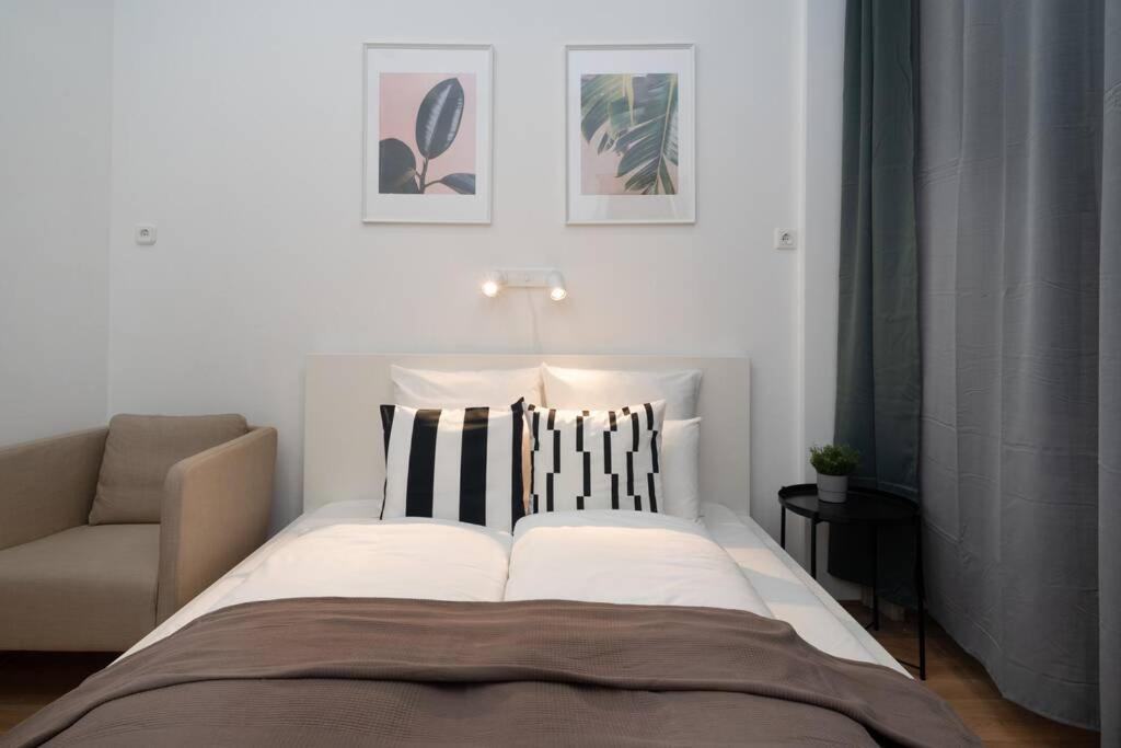 Best Located, 150 M2 5 Bedrooms Apt., Budapest Luaran gambar