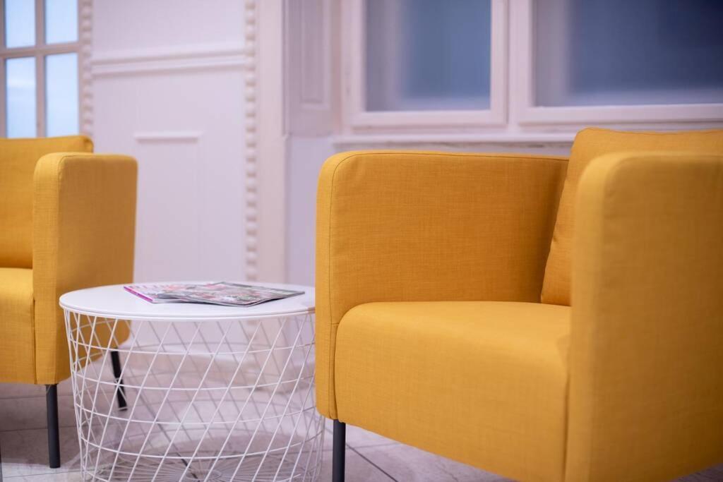 Best Located, 150 M2 5 Bedrooms Apt., Budapest Luaran gambar